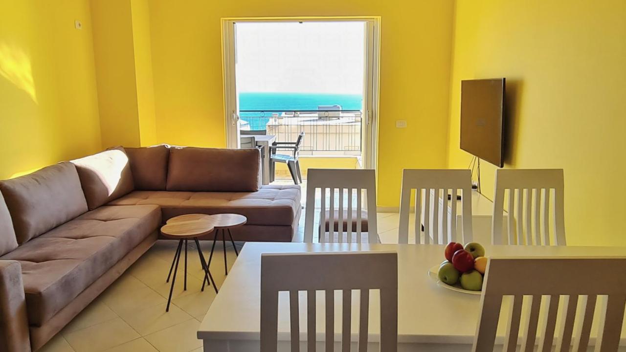 Colorful Sea View Apartment Sarande Exterior photo